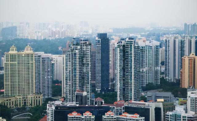 籍居民购房将缴纳更高税费！新加坡发布房产新政：印花税全面上涨